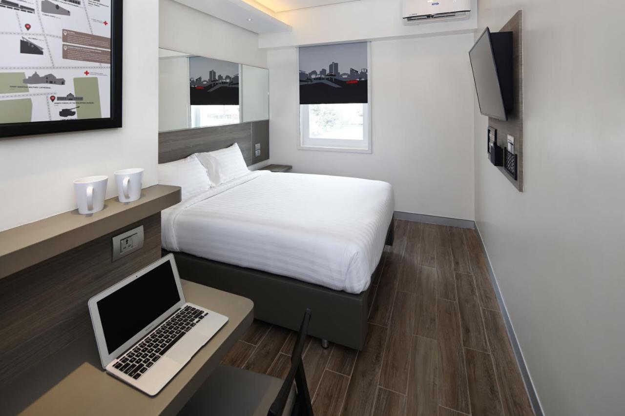Red Planet Bgc The Fort Taguig Ngoại thất bức ảnh
